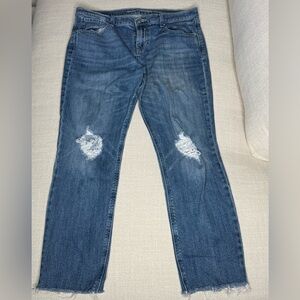 Old Navy Women’s Boyfriend Straight Jeans Distressed Size 12